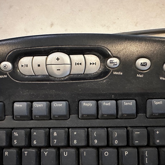 Microsoft multimedia keyboard 1.0A KB-0168 - Picture 5 of 6